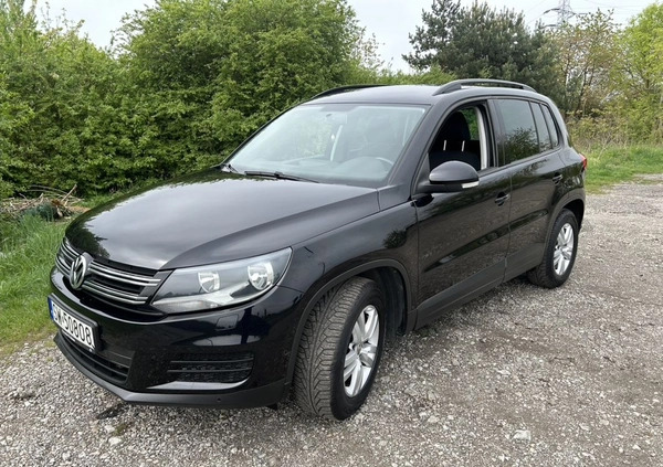 Volkswagen Tiguan cena 49900 przebieg: 207000, rok produkcji 2015 z Będzin małe 562